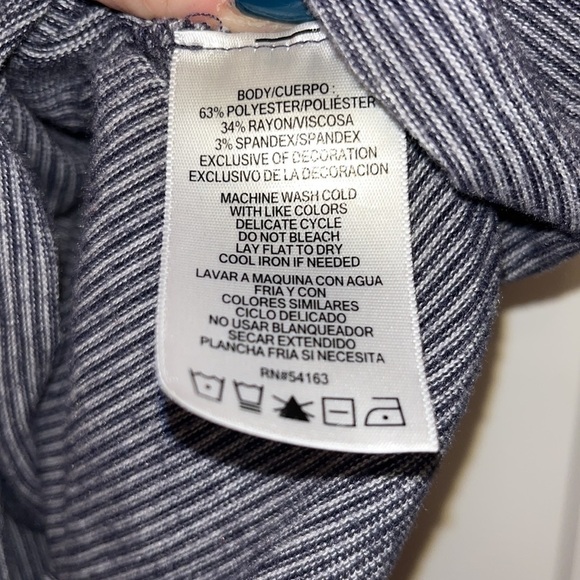 Tommy Hilfiger Sport‎ medium swing top cute - Picture 6 of 7